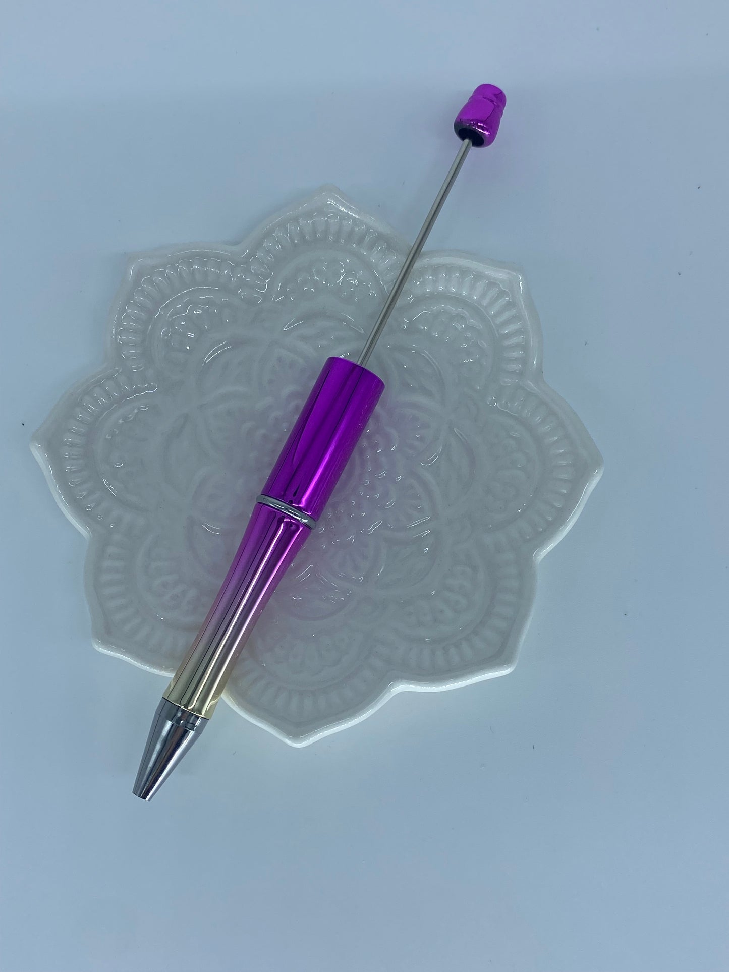 Beadable pen