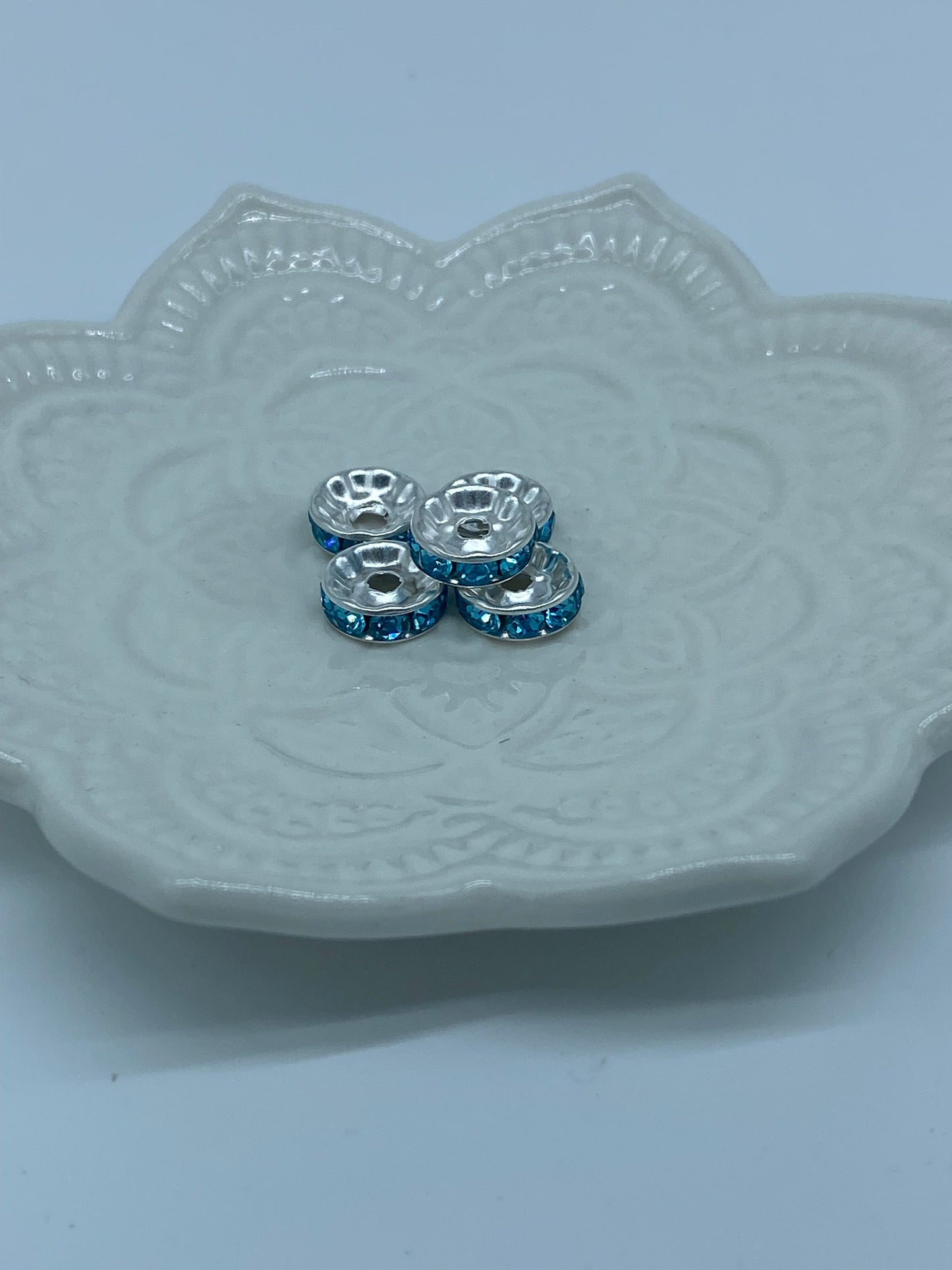 Rhinestone spacer pack of 5 - Blue stones